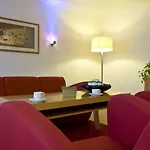 インペリアル ホテル 4*