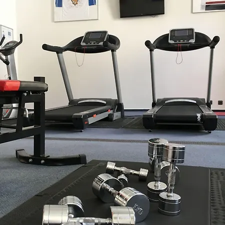 מלון Imperial 4*