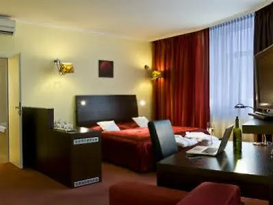 Otel Imperial 4*
