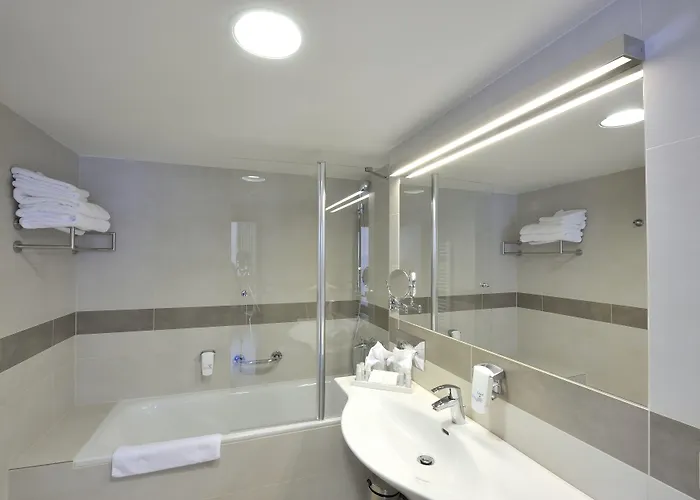 俄斯特拉发帝国酒店