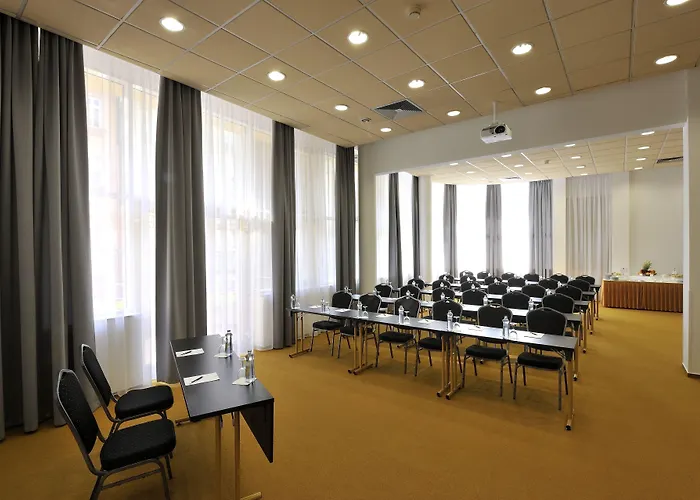 俄斯特拉发帝国酒店